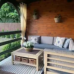 Casa de Férias Uroczy Drewniany W Charzykowach *