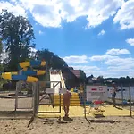 Casa de Férias Uroczy Drewniany W Charzykowach *