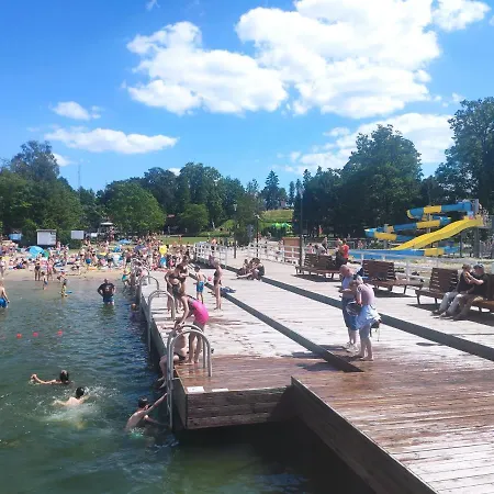 Uroczy Drewniany W Charzykowach Hébergement de vacances