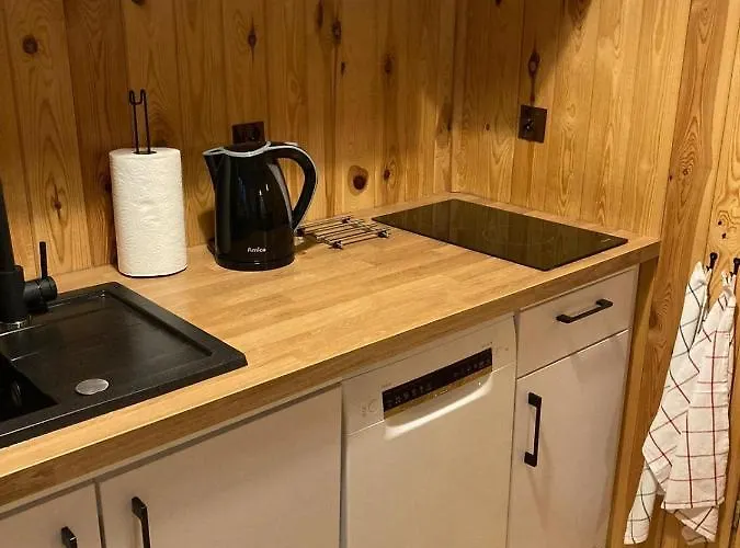 Uroczy Drewniany W Charzykowach *