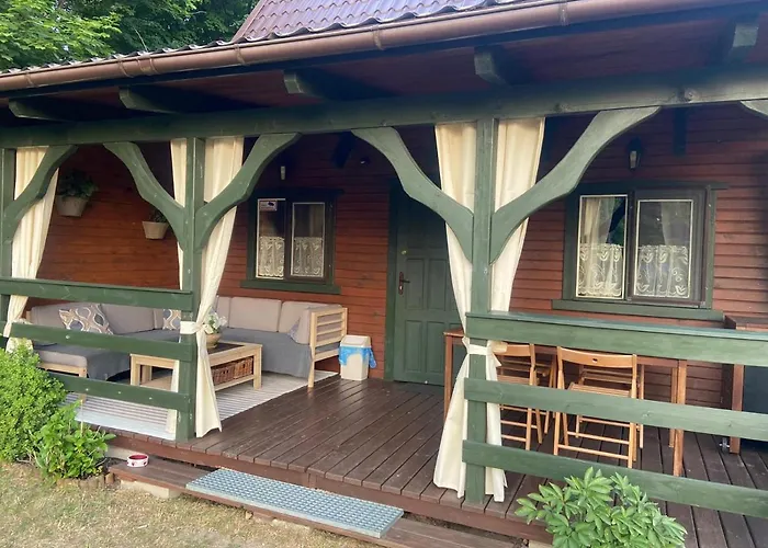 Uroczy Drewniany W Charzykowach Nyaraló Charzykowy