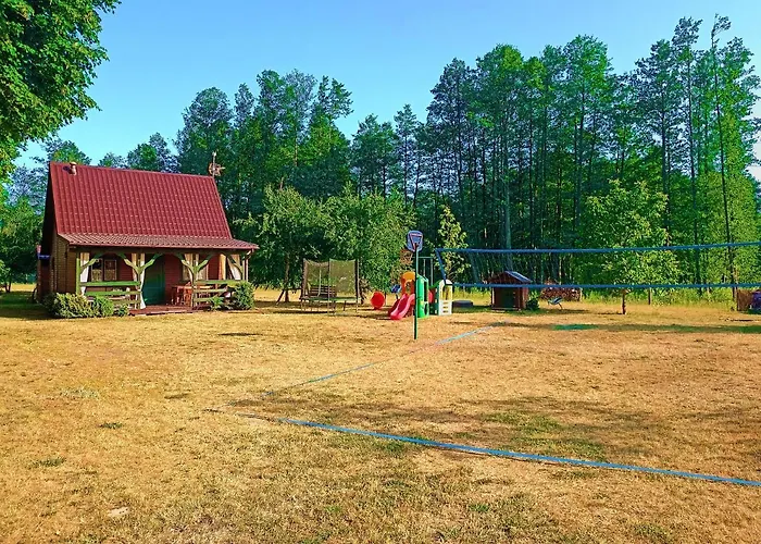 Uroczy Drewniany W Charzykowach Nyaraló Charzykowy